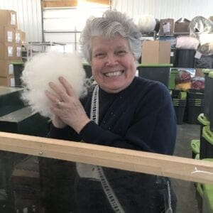 Lizz at Hoof-to-Hanger Fiber Mill